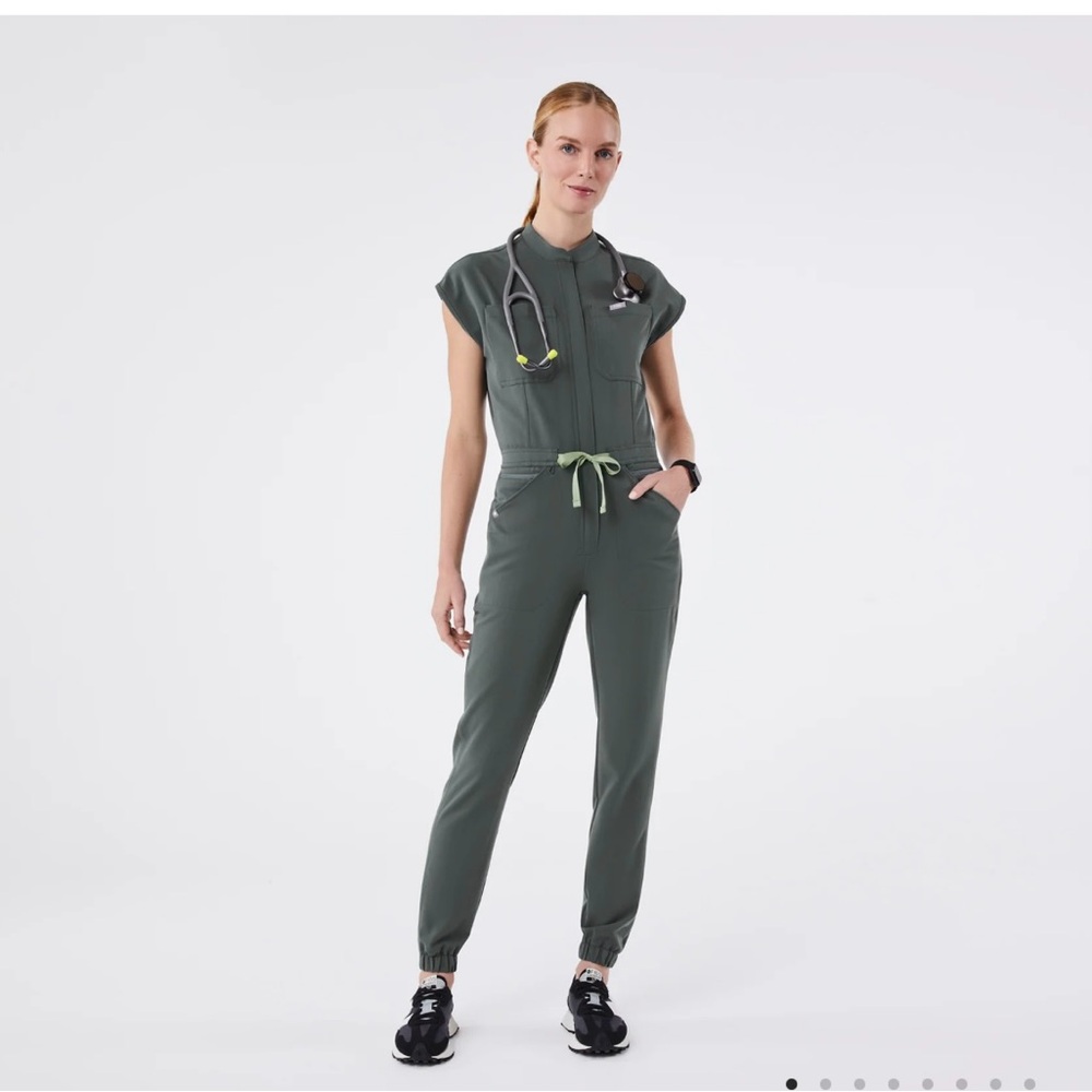 Figs Rafaela Cargo Scrub Jumpsuit M